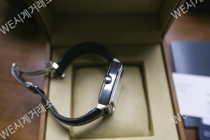 태그호이어 모나코 복각 팝니다