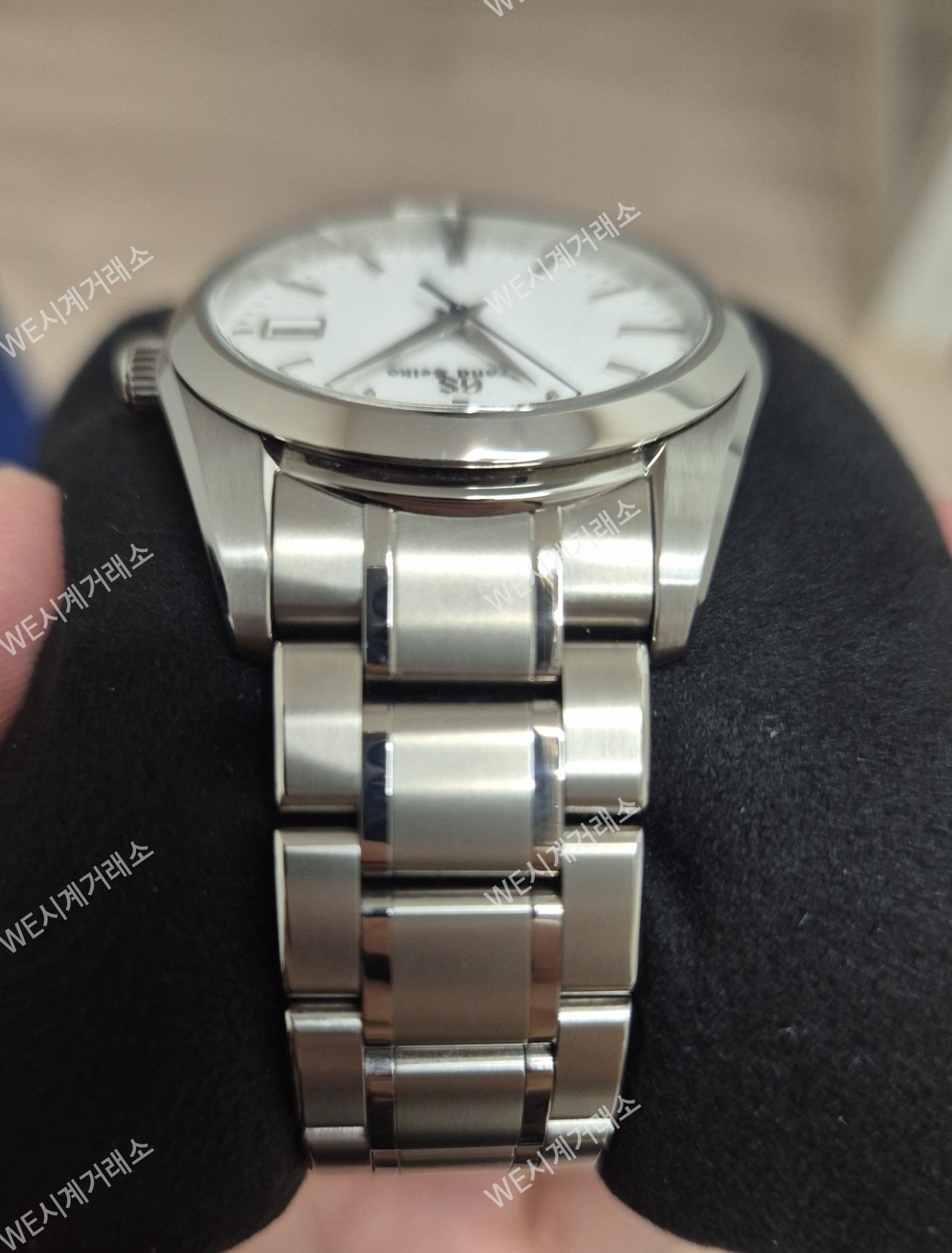 그랜드세이코(그세) 눈송이 쿼츠 / SBGX355