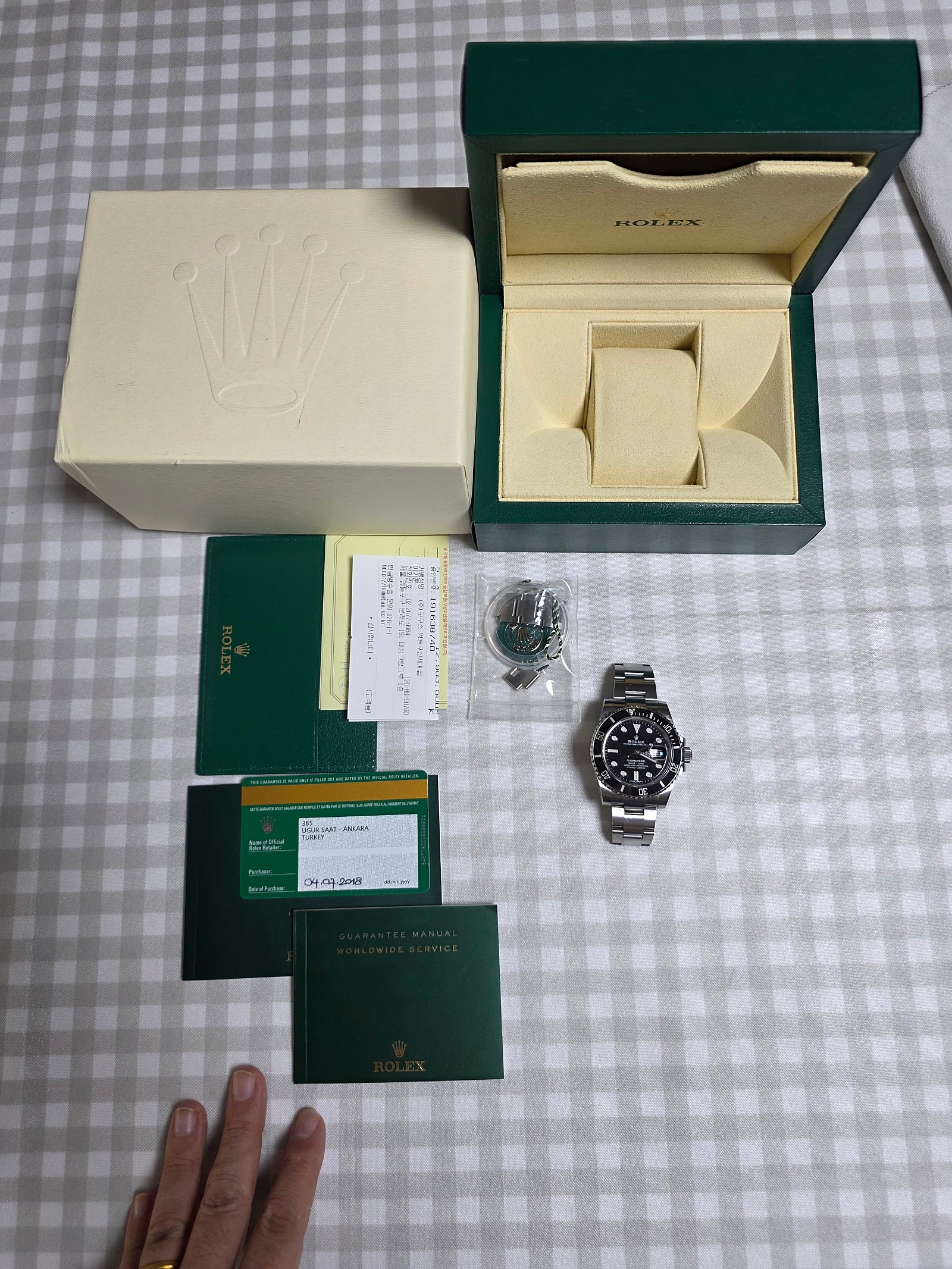 Submariner Date 케이스백